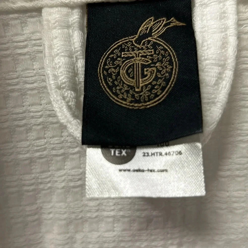 Hotel Bathrobe “The Moran Hotel” with Tie. New - Picture 6 of 7